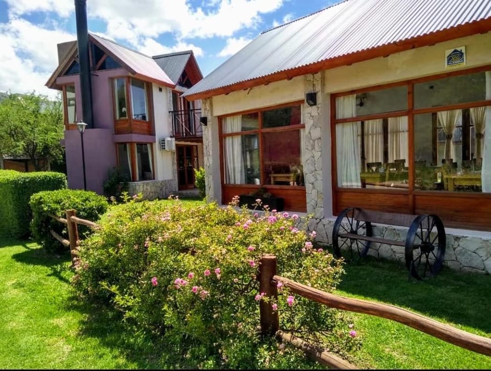 Cabañas En Potrero de los Funes Ayres del Lago Chalet in Potrero de los Funes