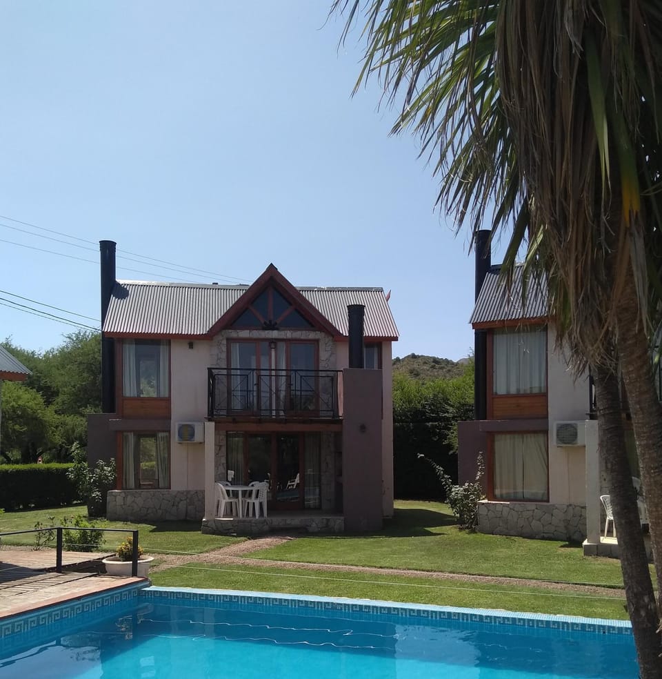 Cabañas En Potrero de los Funes Ayres del Lago Chalet in Potrero de los Funes