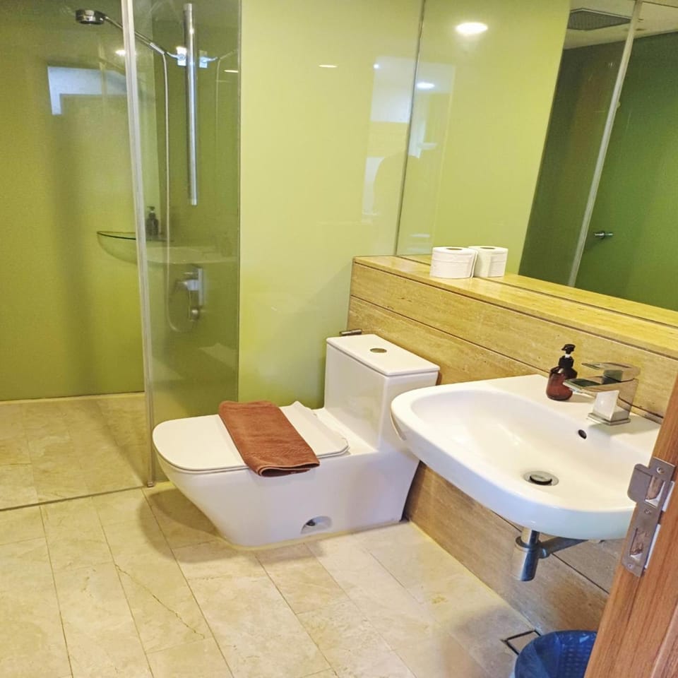 Shower, Bathroom