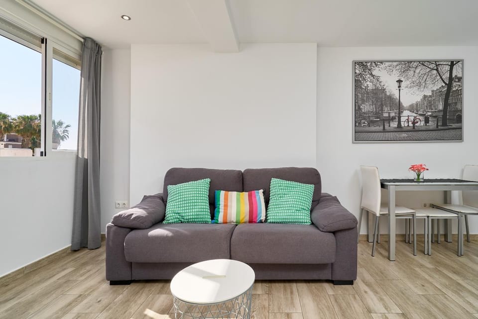 Estudio Plazamar Palace Apartment in Torre del Mar