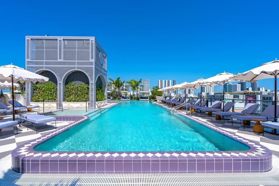 NoMad Wynwood Open 1 Bedroom Balcony and Rooftop Pool Apartment in Miami