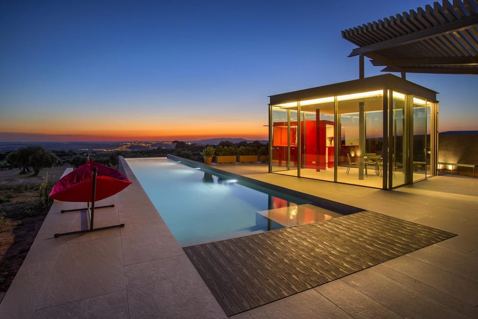 Luxury villas con infinity pool Villa in Sierra de Cádiz