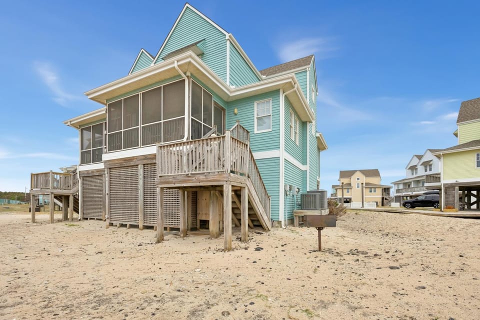 CAC-3A - Clownfish House in Buxton