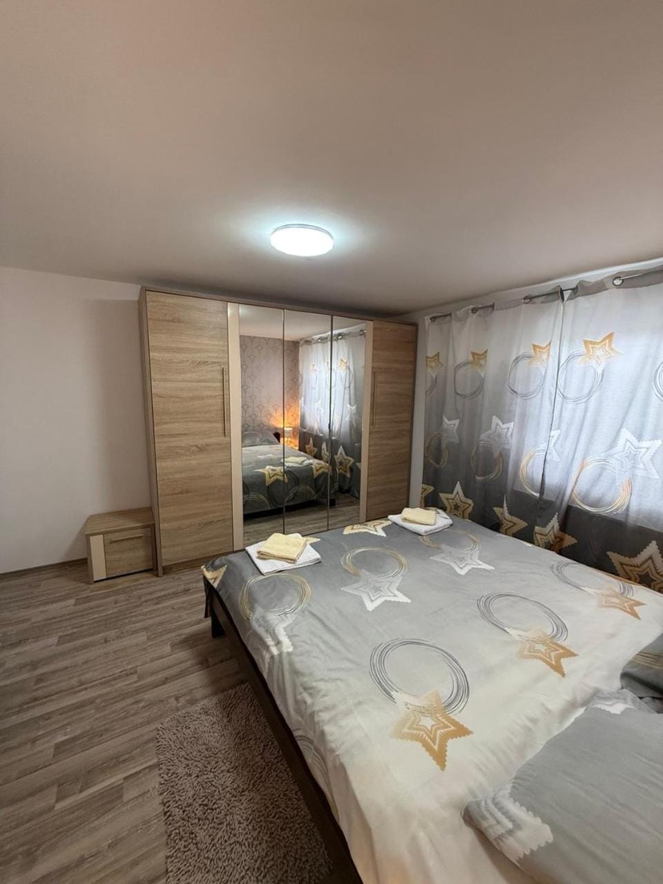 Deskom Stan na dan Apartment in Serbia