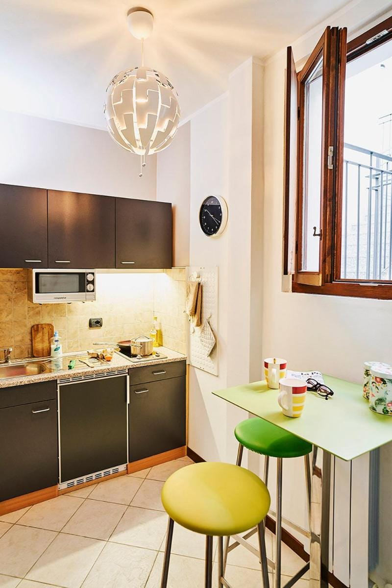Kitchen or kitchenette