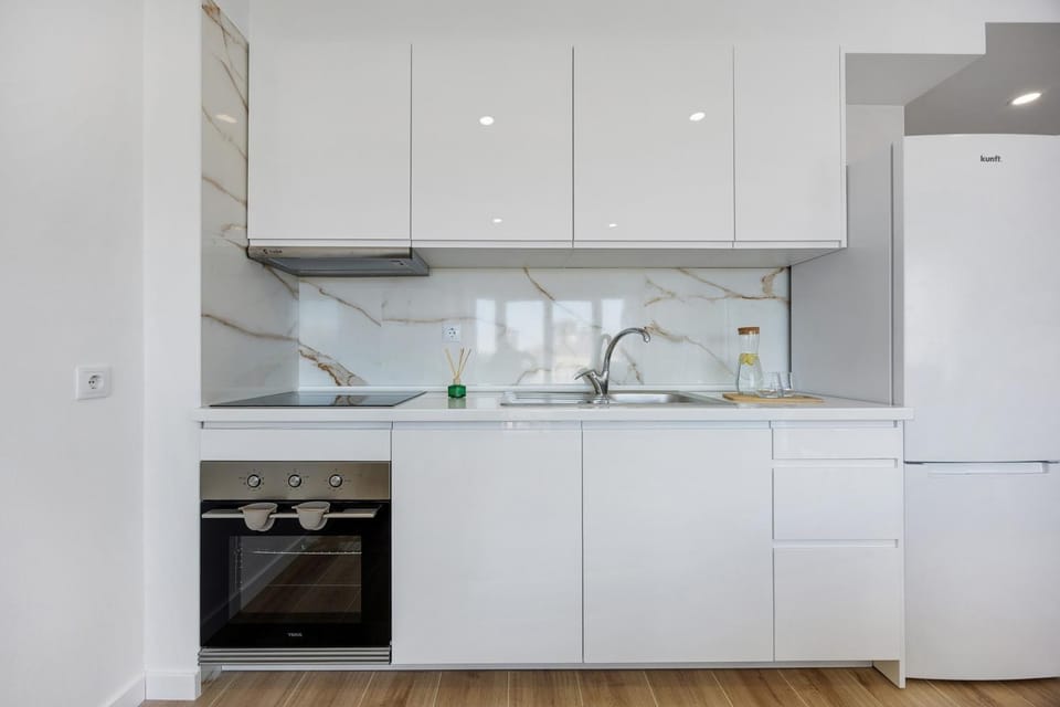 Kitchen or kitchenette, Living room