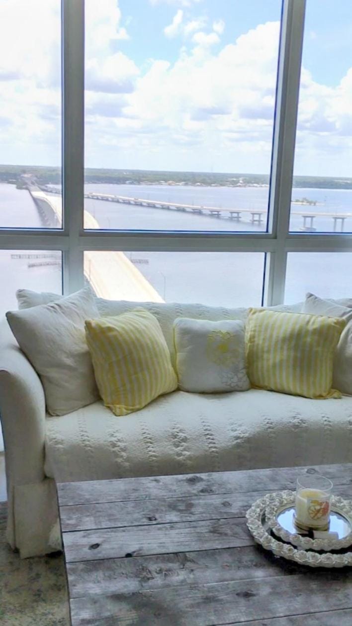 Cozy 19 Apartment in Fort Myers