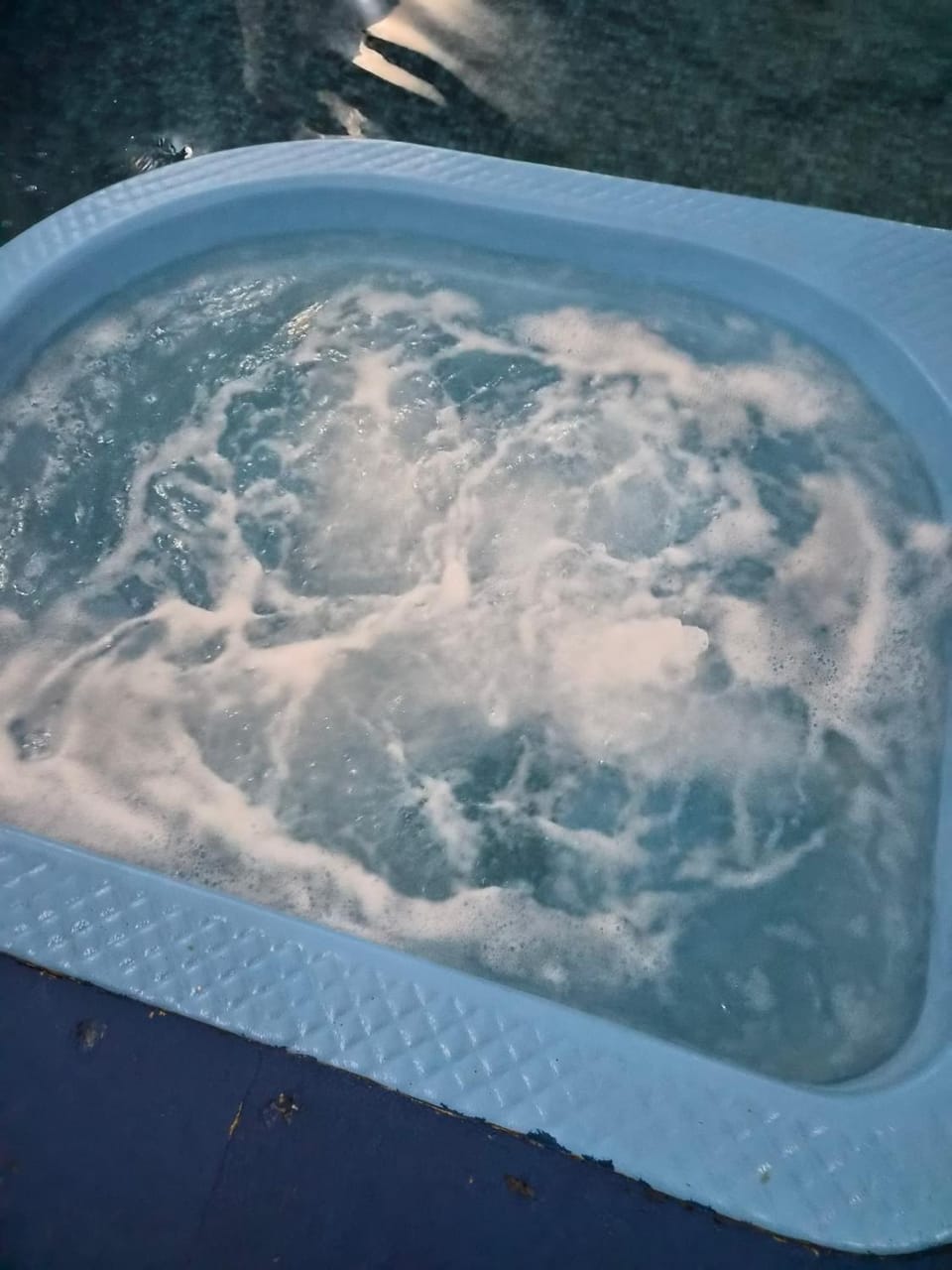 Hot Tub, Hot Tub