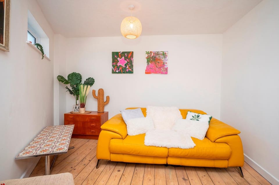 Living room, Other, Photo of the whole room, Seating area
