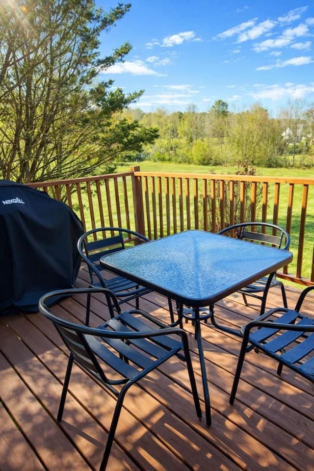 FIFA & LakePoint Base • Sleeps 12 • Fire Pit House in Cartersville