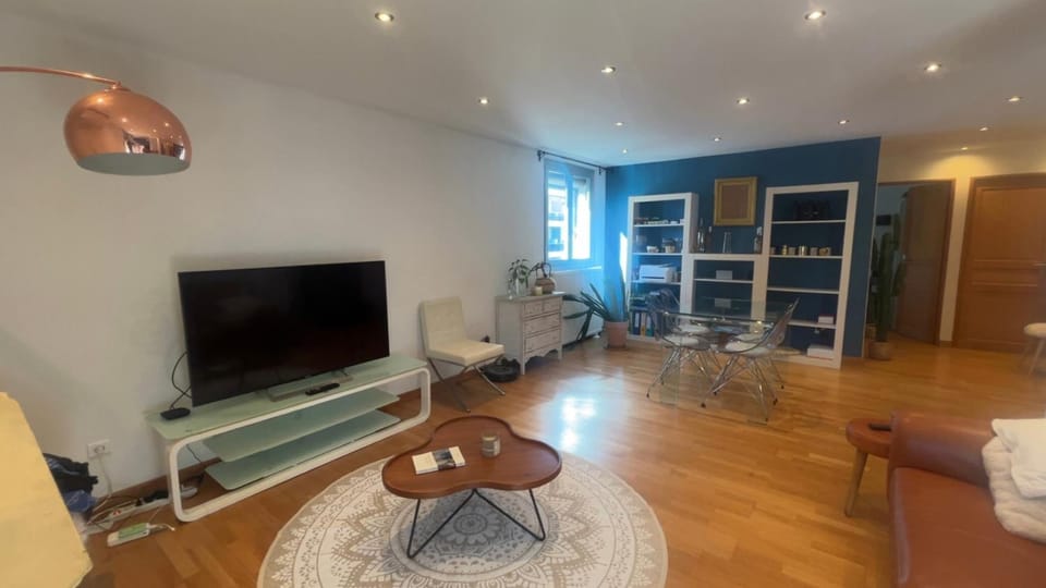 L'épi avec vue Mer -parking en sous sol - wifi - Plage à 50m Apartment in La Grande-Motte