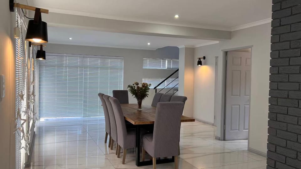 Cape One Guest House Vacation rental in Cape Town