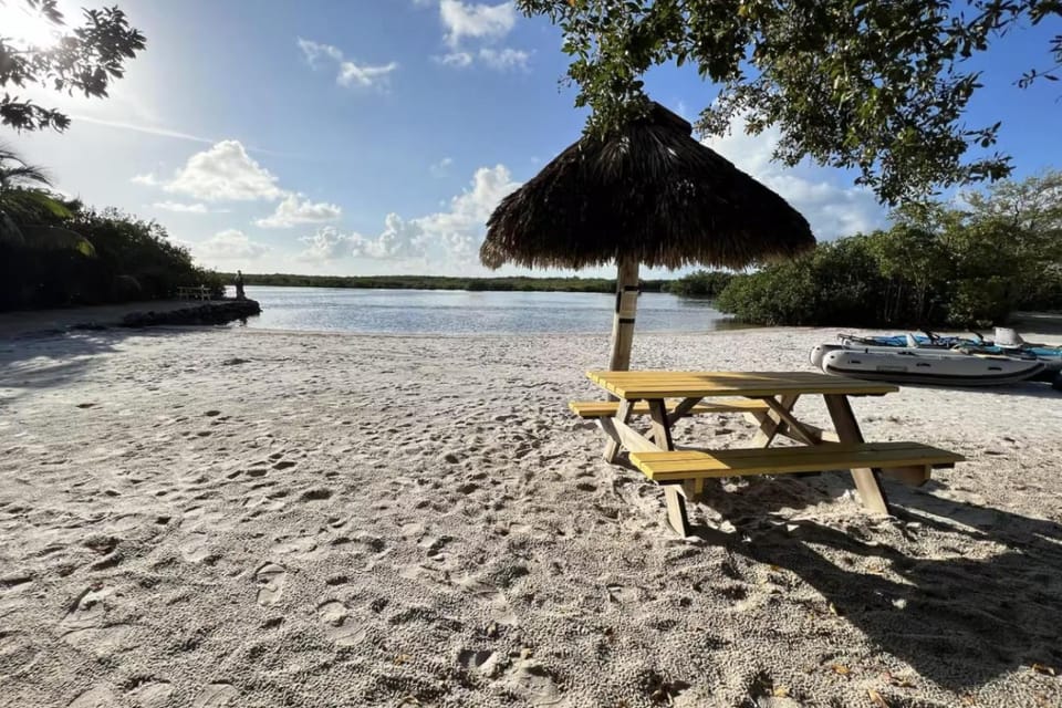 Beachfront Retreat w Pool Boat Ramp and Dock Rental Campground/ 
RV Resort in Key Largo