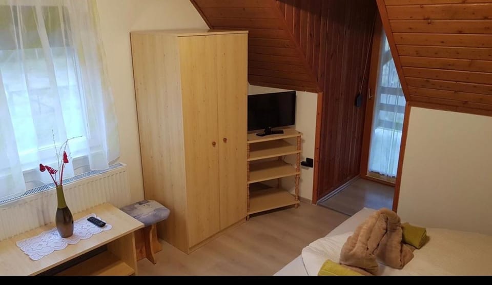 Almáskert Fogadó Zebegény Vacation rental in Hungary