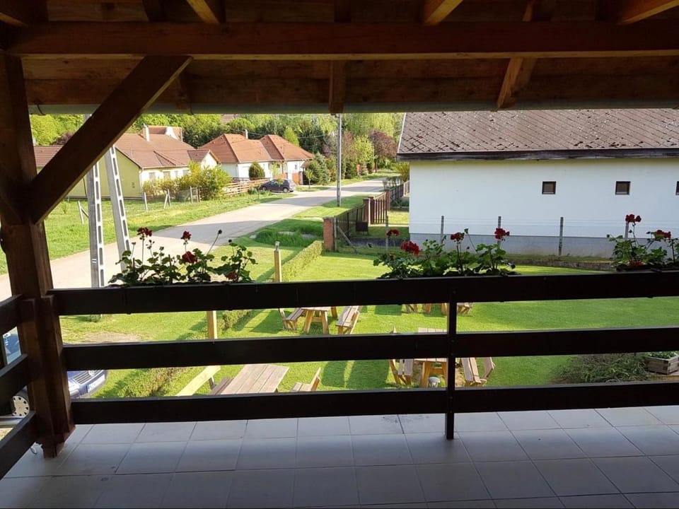 Almáskert Fogadó Zebegény Vacation rental in Hungary