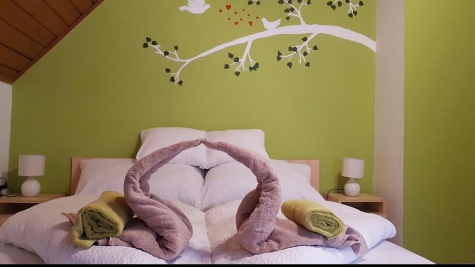 Almáskert Fogadó Zebegény Vacation rental in Hungary