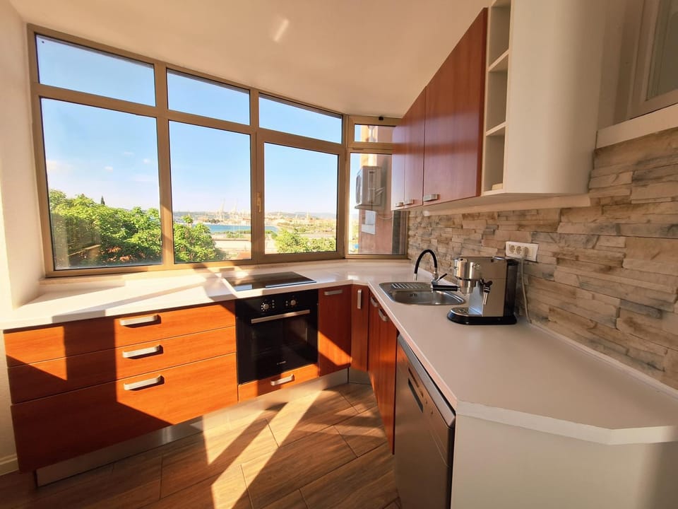 Bella Vista Koper Apartment in Slovenia