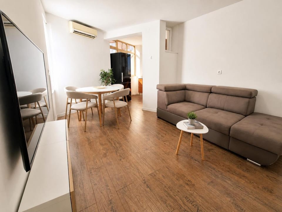 Bella Vista Koper Apartment in Slovenia