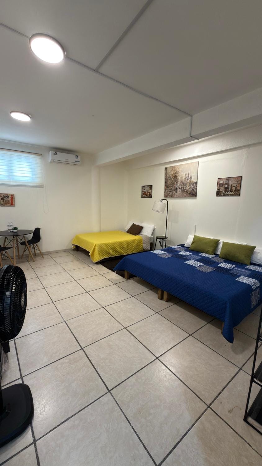 Bed, Photo of the whole room, Bedroom, air conditioner