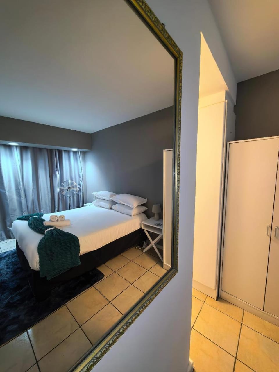 The Cozy Nook Apartment in Sea Point