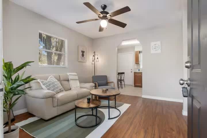 Silver Springs Retreat Apartment in Silver Springs