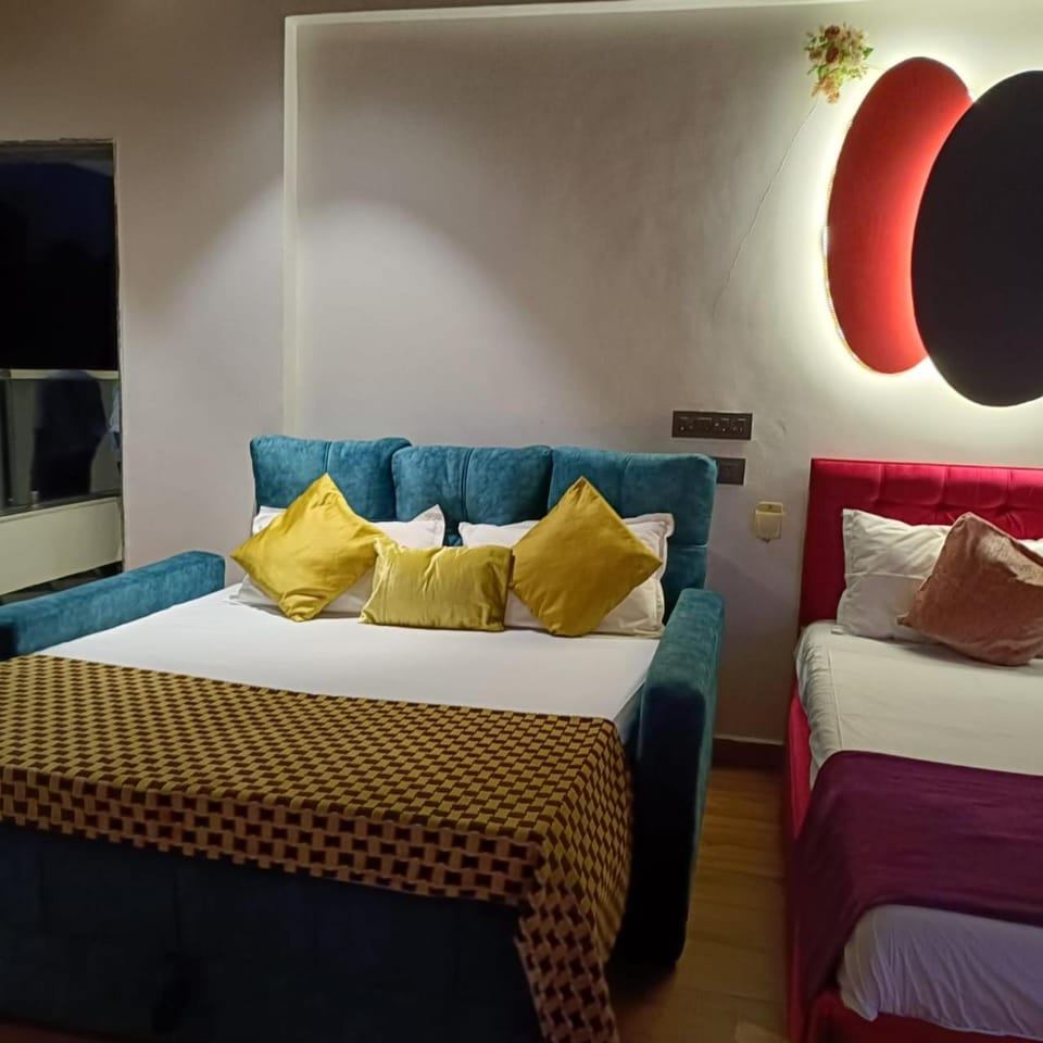 6BHK RADIANT Villa Apartment in Maharashtra