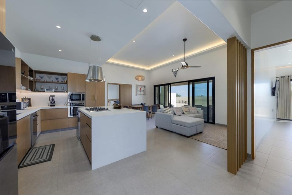 Luxury Villa With Pool House in Los Barriles