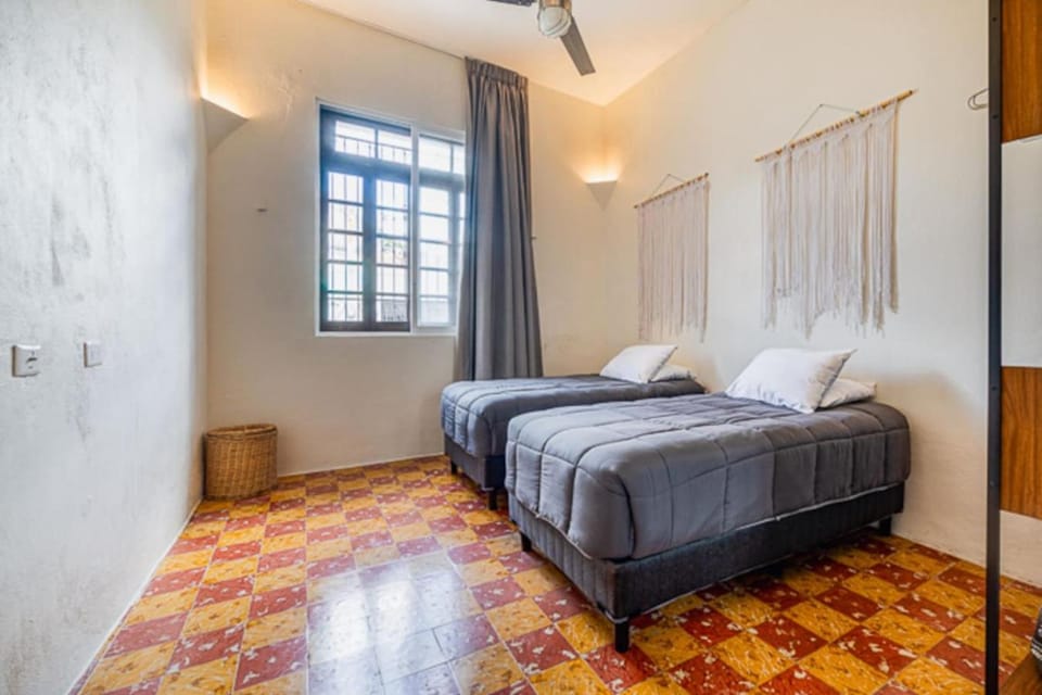 Casa Libelula Quiet stay in Centro House in Merida