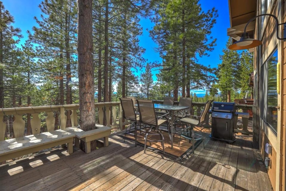 House of Tyrol 4 bedroom home with Lake Views House in South Lake Tahoe