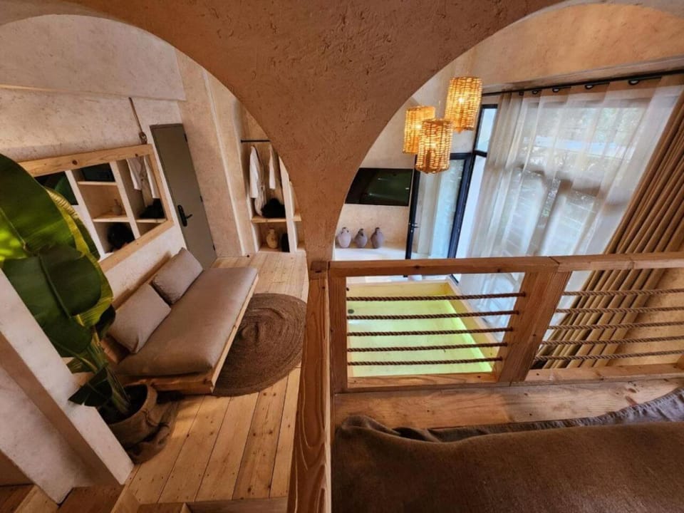 Bali Escape With Jacuzzi Apartment in Africa