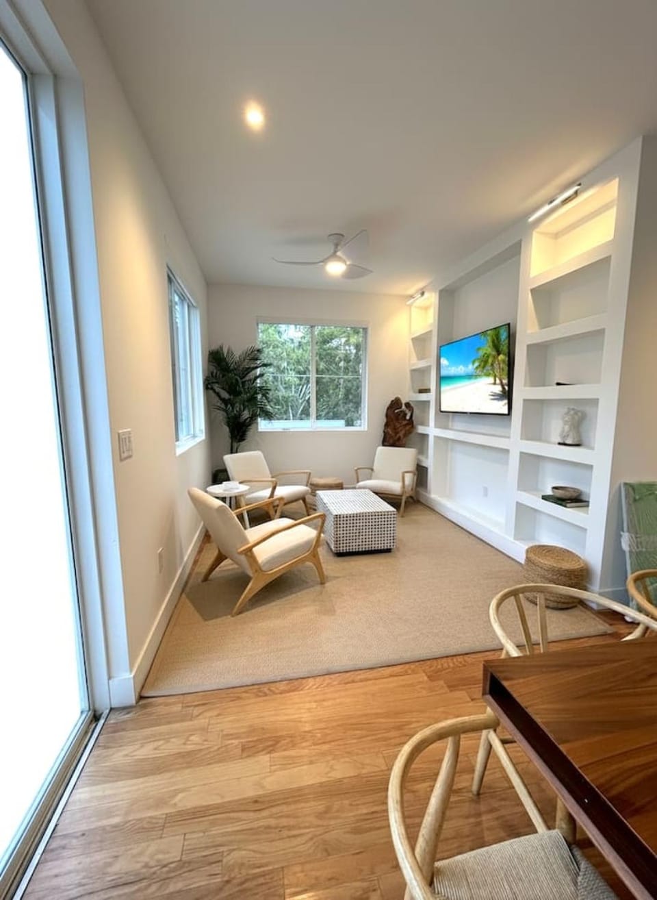 TV and multimedia, Living room, Seating area