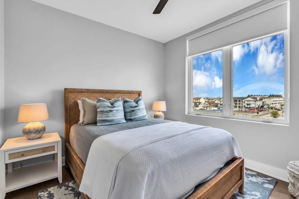 Luxury 3BR with Seaside Views Jersey Shore Gem House in Seaside Heights