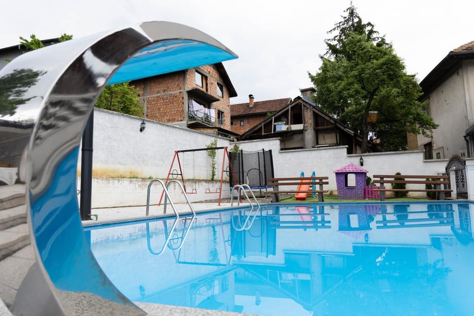 Pool view, Swimming pool, Swimming pool