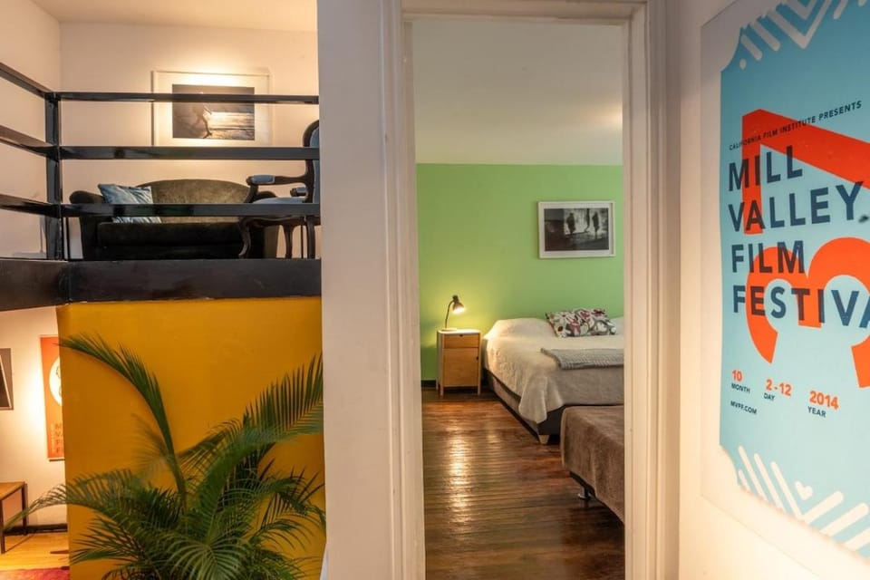 Spectacular 1950s house, centrally located and cozy House in Bogota