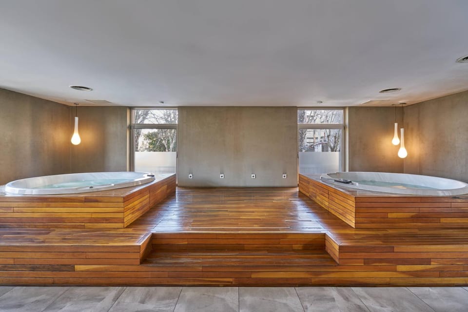 Hot Tub, Spa and wellness centre/facilities