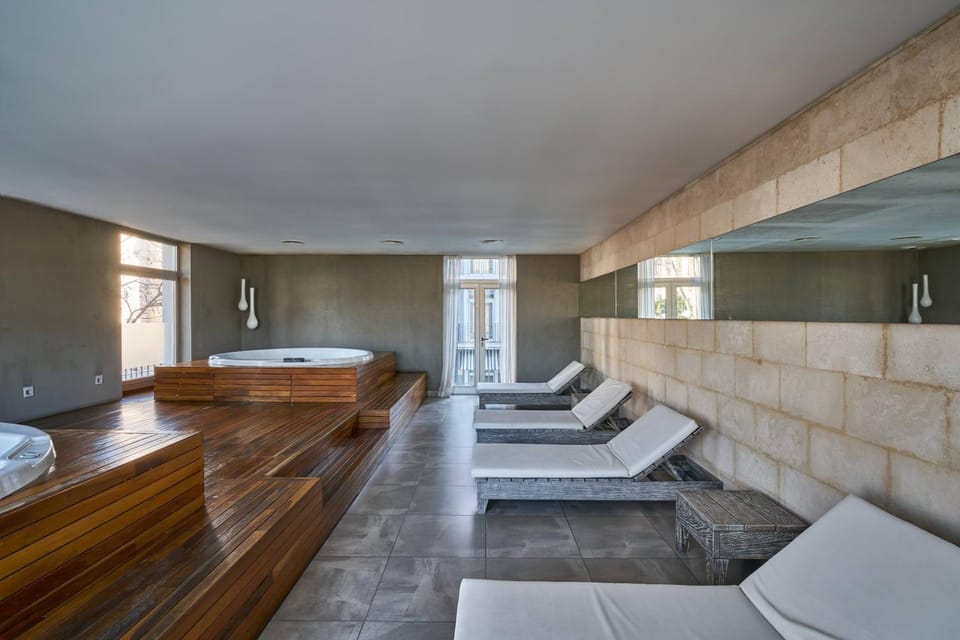 Hot Tub, Spa and wellness centre/facilities