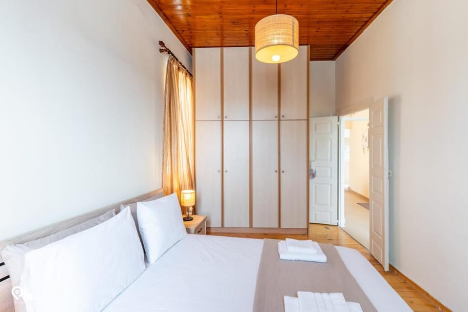 Omiros Blue View House In Poros Apartment in Islands