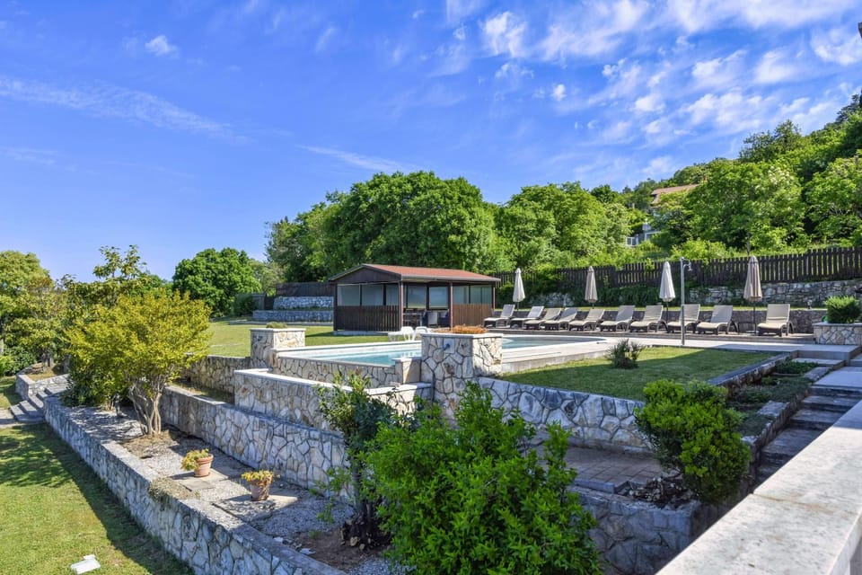 Garden, Pool view, Swimming pool