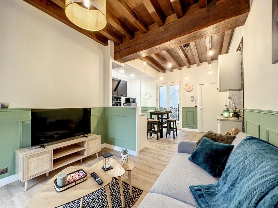 TV and multimedia, Living room