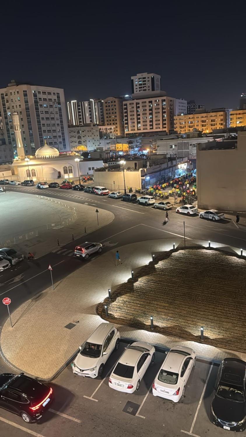 2 Bed Studio Hostel in Al Sharjah