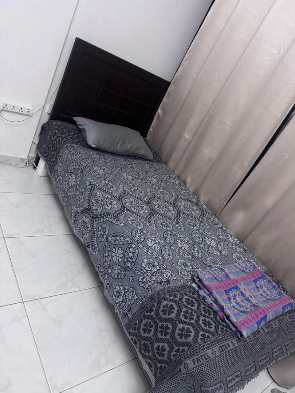 2 Bed Studio Hostel in Al Sharjah