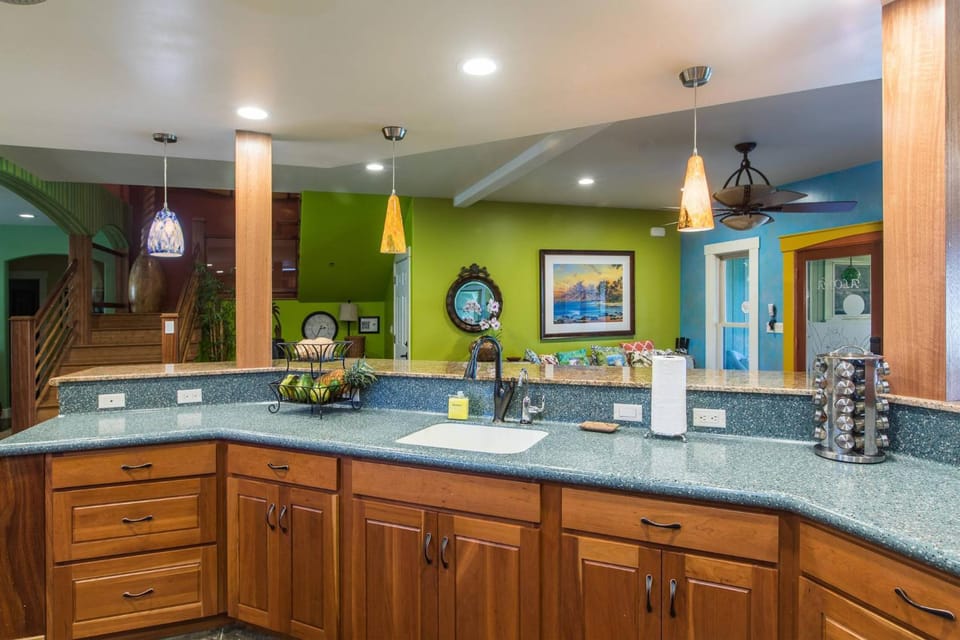 Princeville Kauai Luxury Retreat | Pool, Hot Tub, AC, 5BR, Sleeps 10 House in Princeville
