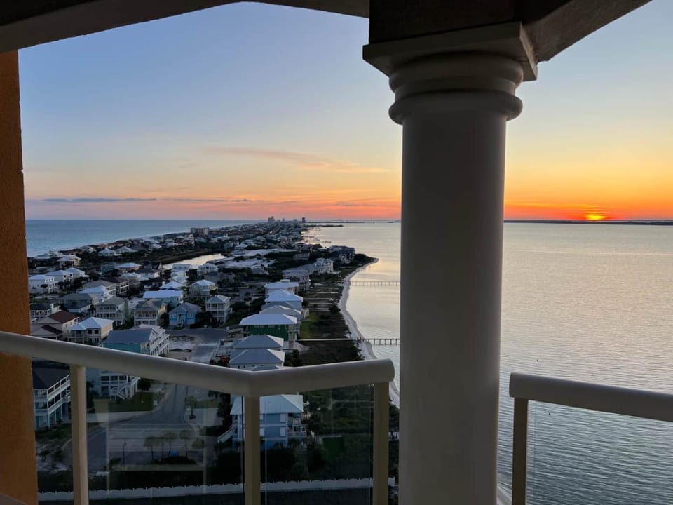 Portofino 4-1708 - Gulf and Sound Views House in Pensacola Beach