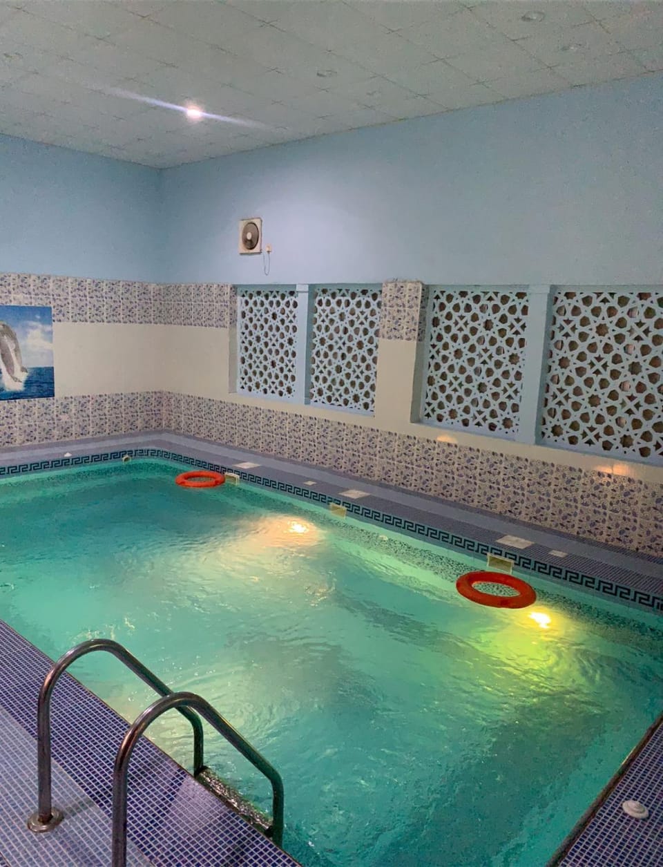 Swimming pool