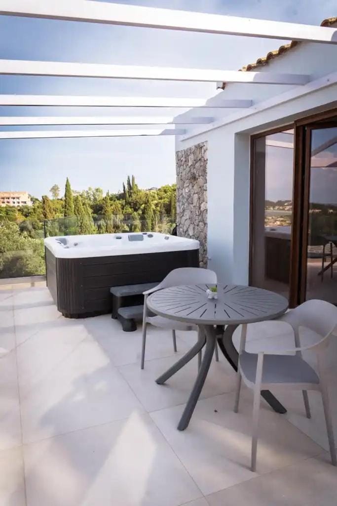 Capela Kastania Suites Villa in Corfu, Greece