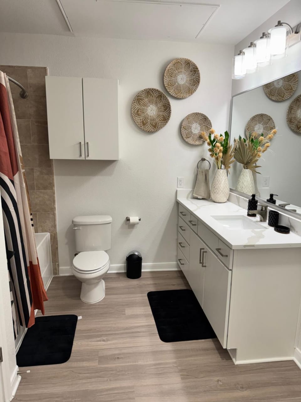 The Experience Apartment in Houston