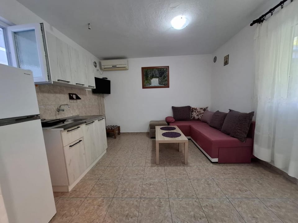 Canj Cozy Apartments Apartment in Budva Municipality