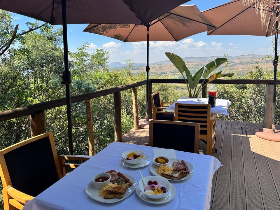 Mountain Spa Lodge Luxury tent Mountain View Luxury tent in Gauteng