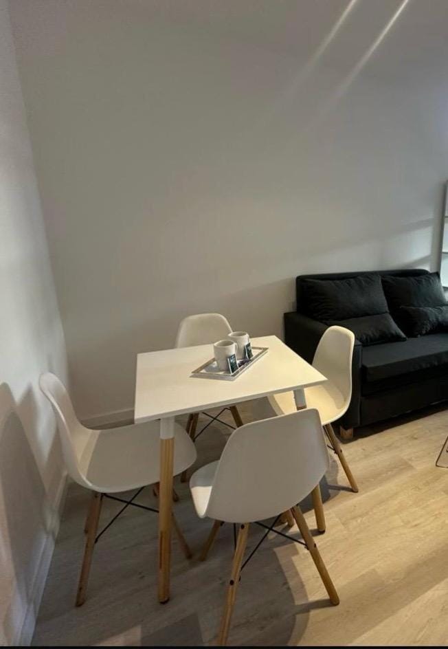 Movistar Arena a 4 cuadras!!! Premium a estrenar 1 a 4 personas con cochera opcional piscina gym seguridad Apartment in Buenos Aires