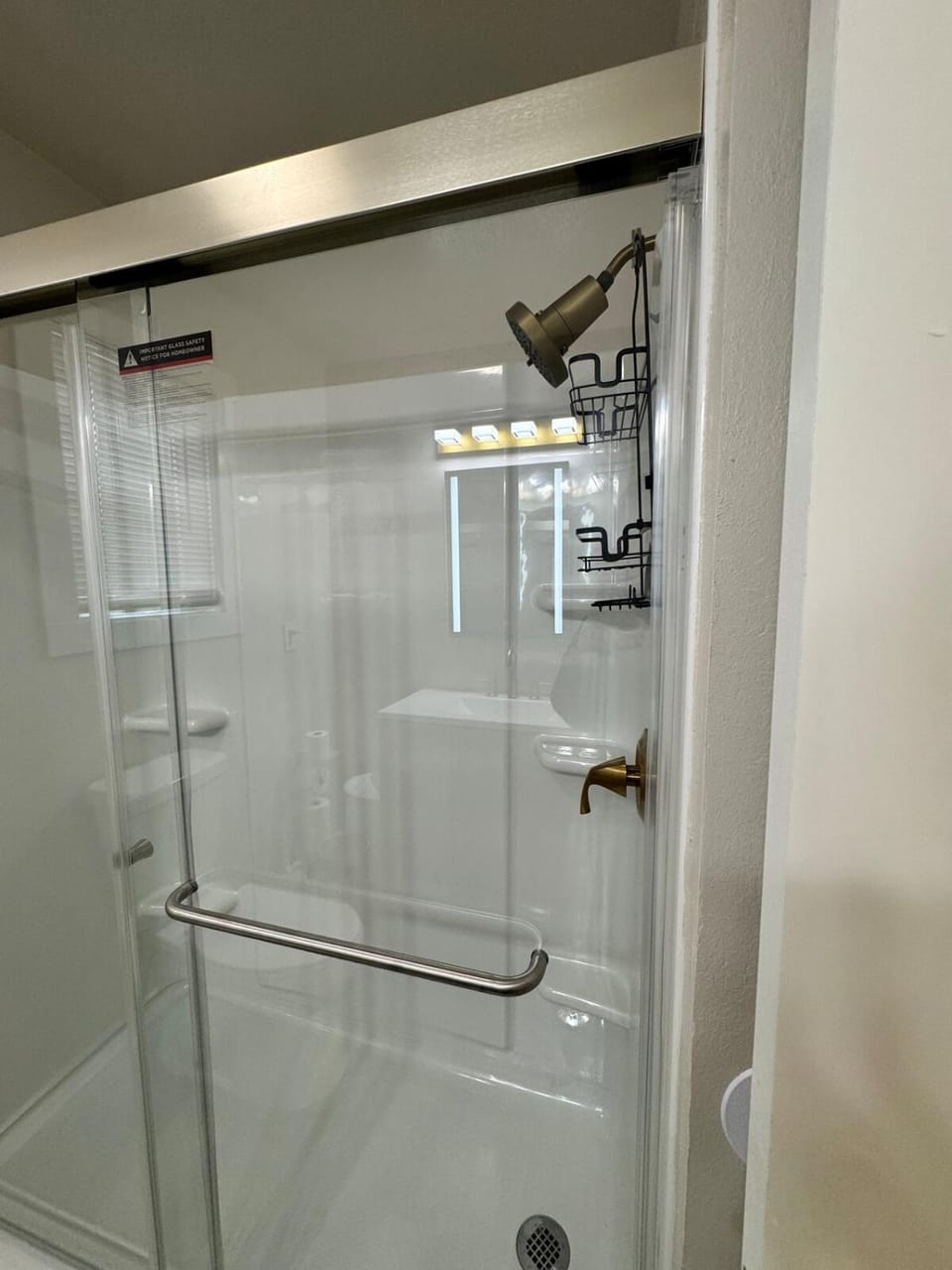 Newly Renovated Alaska Getaway Apartment in Anchorage